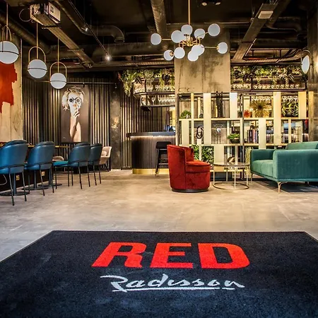 Radisson Red London Greenwich The O2-3